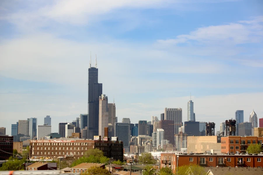chicago skyline Kobi Schutz
